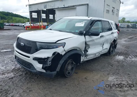 2020 Ford Police Interceptor z USA, uszkodzony, nr VIN 1FM5K8AB7LGA20123